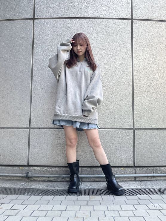 国内外の人気集結！ りん スタイリング詳細 - 公式通販 / Store Online PUNYUS トップス