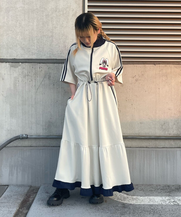 プニュズ　リカ